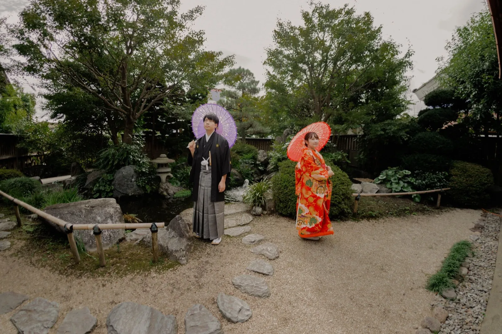 和庭園での和装の撮影