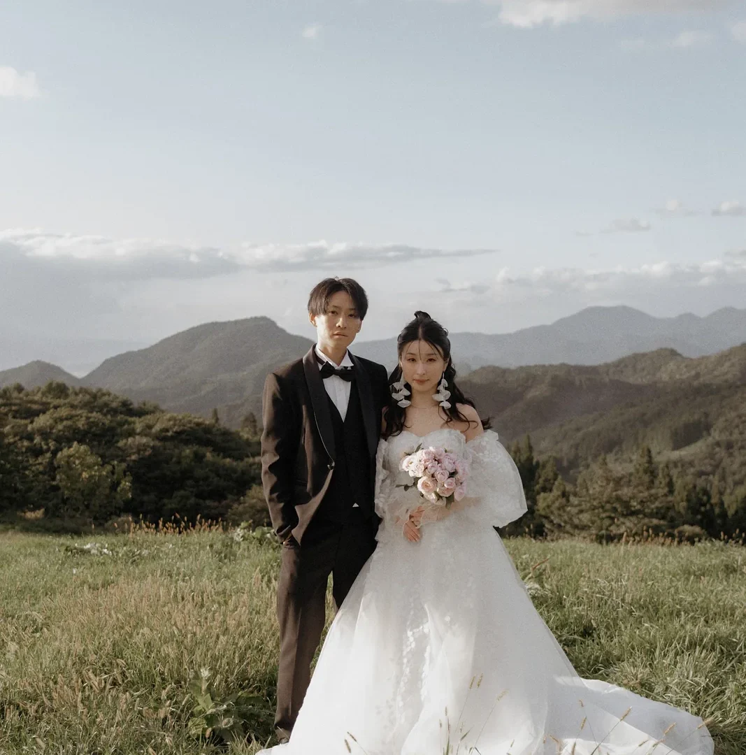 山形|山並みを望む高原で撮る夏のフォトウェディング